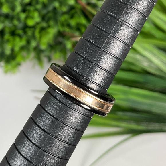 🌟14k Gold🌟 Black Triton Tungsten Carbide  Ring Size 7 -6mm wide - Picture 5 of 10